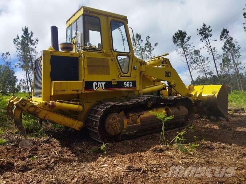 CAT 963 Lánctalpas homlokrakodók