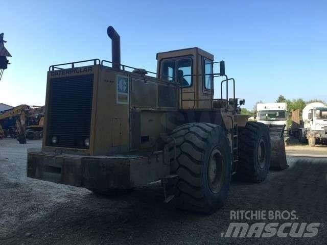 CAT 988B Gumikerekes homlokrakodók