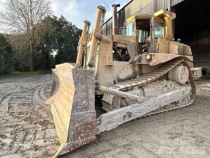 CAT D8L lánctalpas dózerek
