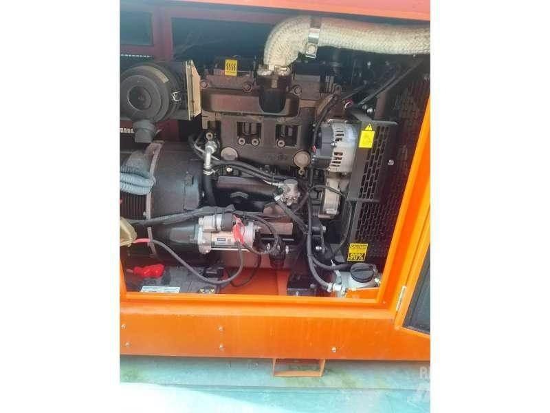 Gruau 22 KVA Dízel áramfejlesztők