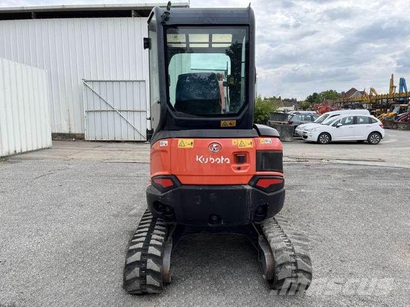 Kubota U27-4 Mini kotrók < 7t