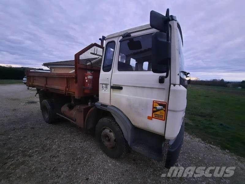 Renault 4X2 Billenő teherautók