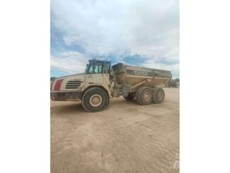 Terex TA30 Csuklósdömperek