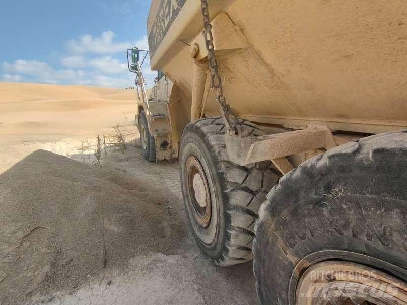 Terex TA30 Csuklósdömperek