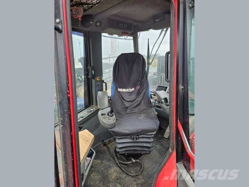 Valmet 840.4 Erdészeti traktorok
