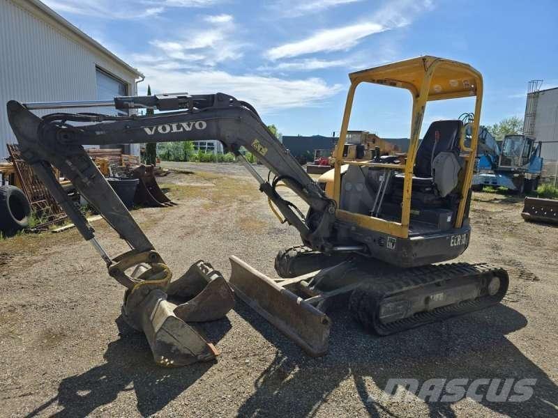 Volvo ECR38 Mini kotrók < 7t