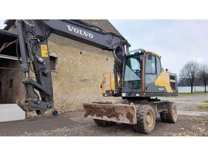 Volvo EW180E Gumikerekes kotrók