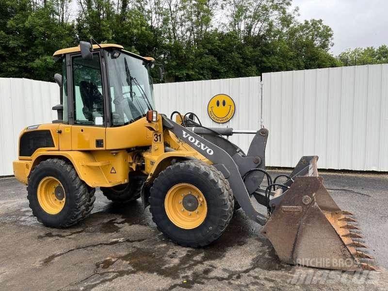 Volvo L30G Mini homlokrakodók