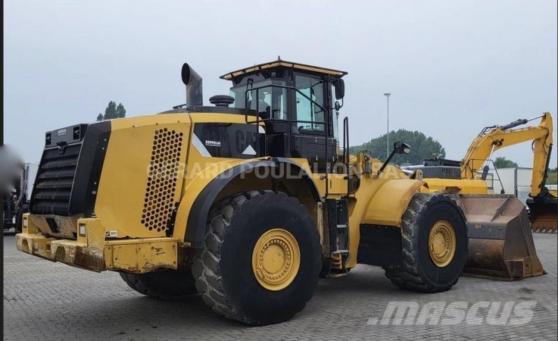 CAT 980K Gumikerekes homlokrakodók