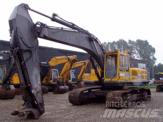 Åkerman EC450 Lánctalpas kotrók