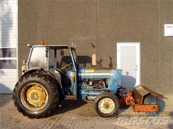 Ford 2000 Traktorok