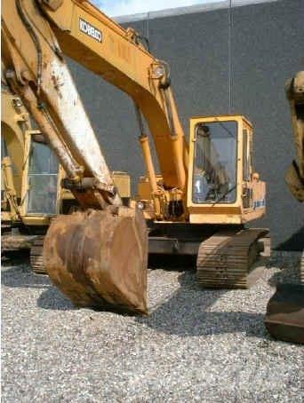 Kobelco 907 Lánctalpas kotrók