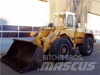 Liebherr 531 Gumikerekes homlokrakodók