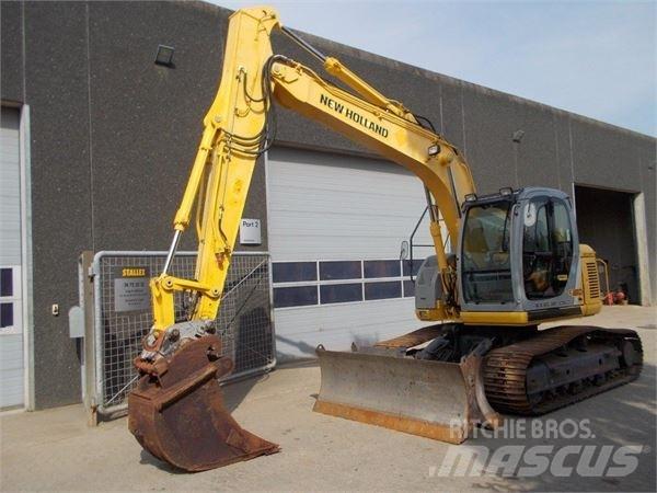 New Holland E150 Lánctalpas kotrók