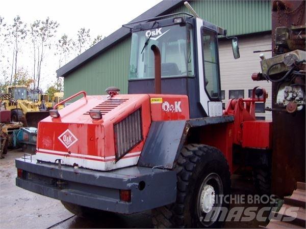 O&K L25C Gumikerekes homlokrakodók