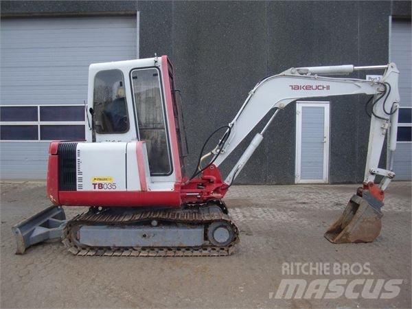 Takeuchi TB035 Mini kotrók < 7t