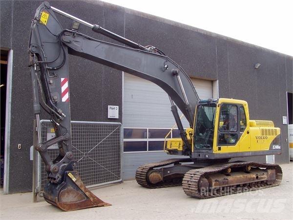 Volvo EC240BNLC Lánctalpas kotrók