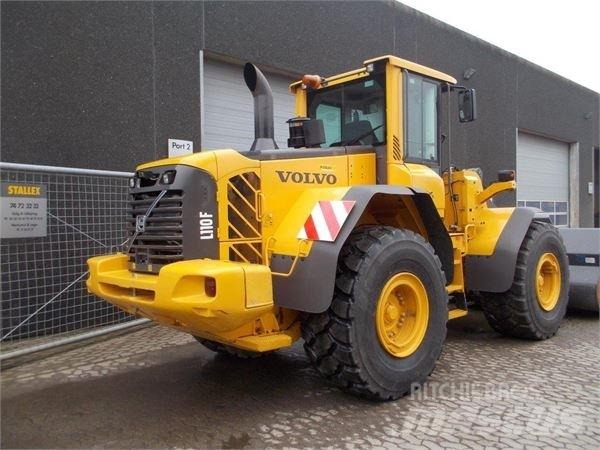 Volvo L110F Gumikerekes homlokrakodók