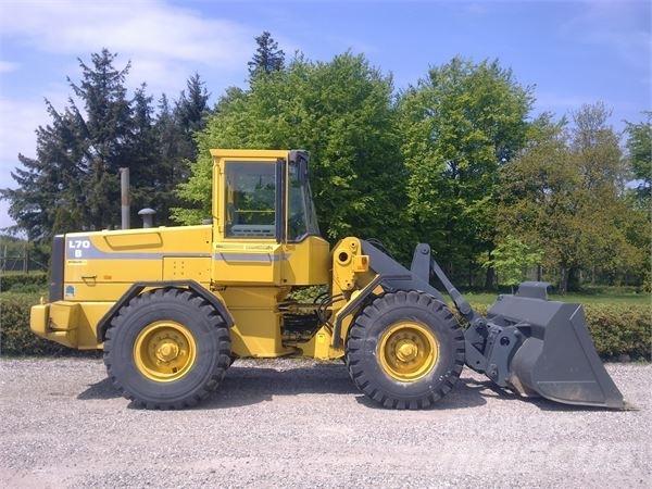 Volvo L70B Gumikerekes homlokrakodók