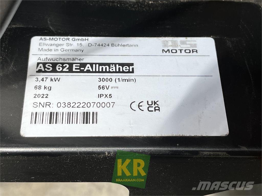 AS Motor AS Három késhengeres fűnyírók