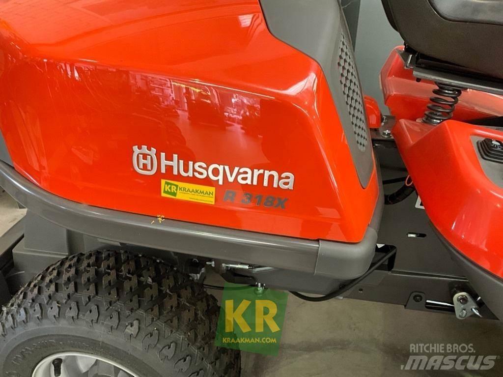 Husqvarna R318X Ráülős fűnyírók