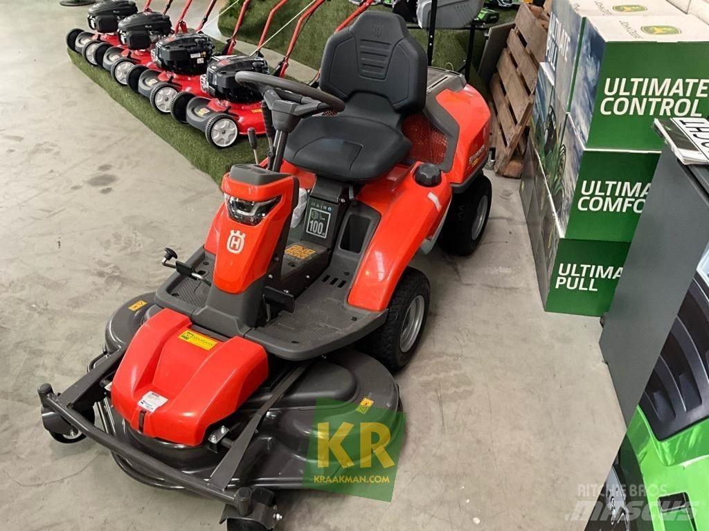 Husqvarna R318X Ráülős fűnyírók