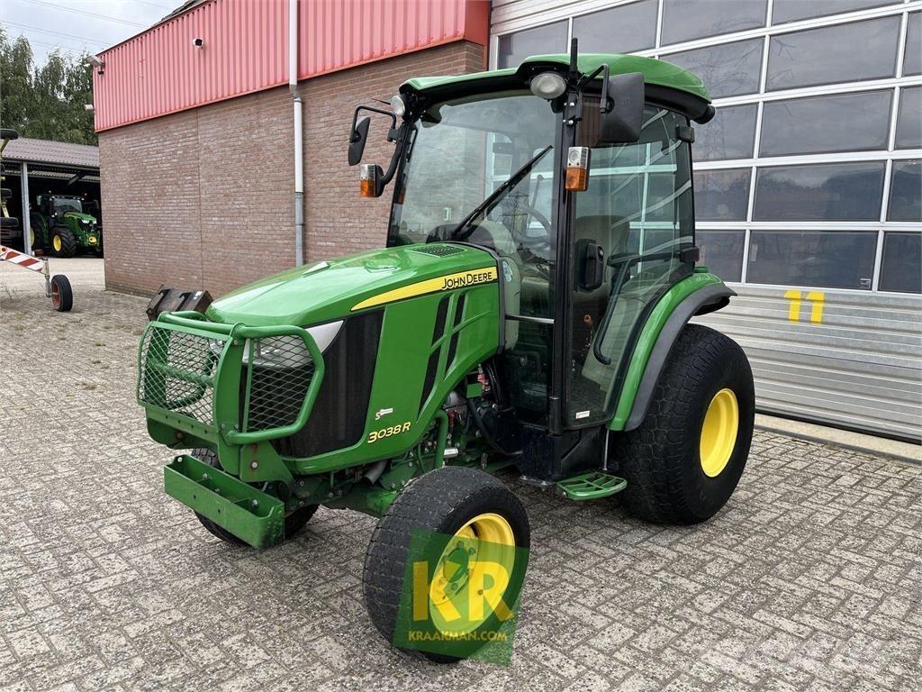 John Deere 3038R Kompakt traktorok