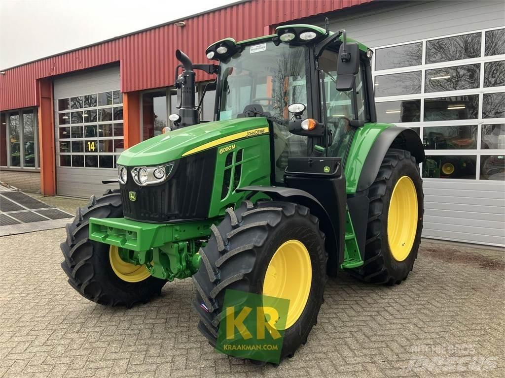 John Deere 6090M Traktorok