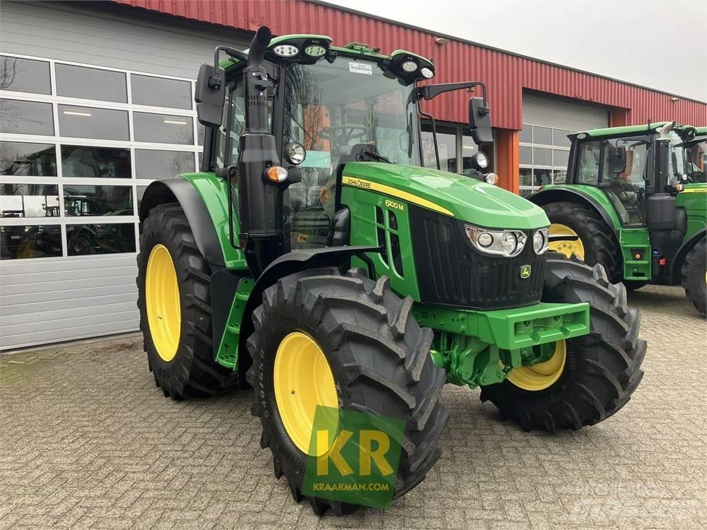 John Deere 6100M Traktorok