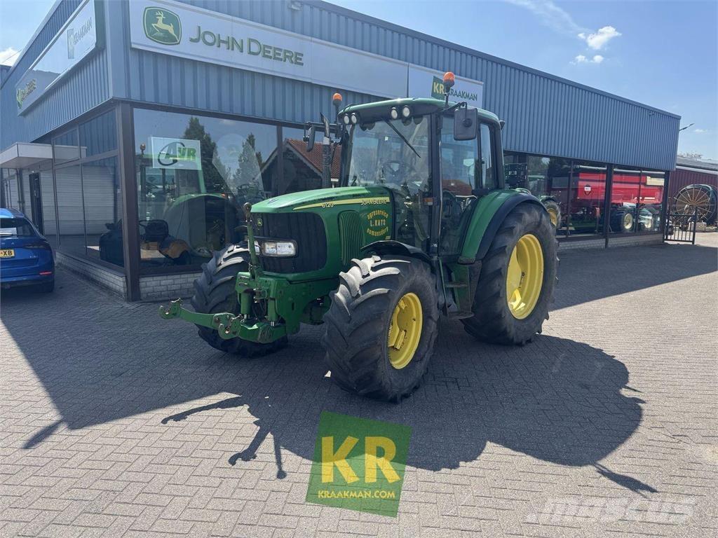 John Deere 6120 Traktorok