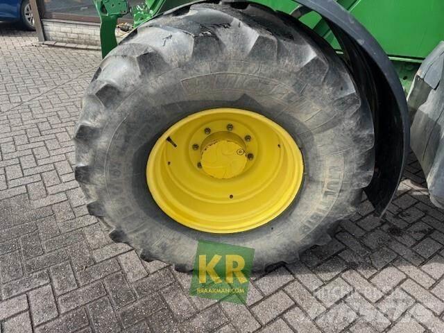 John Deere 6125R Traktorok