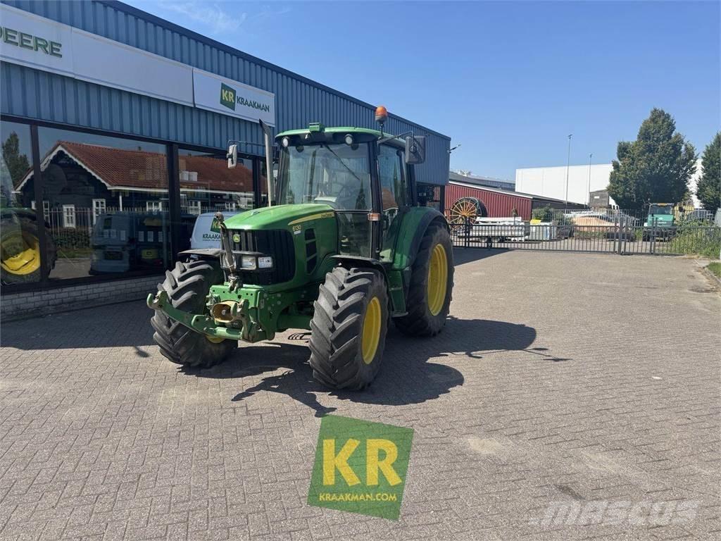 John Deere 6130 Traktorok