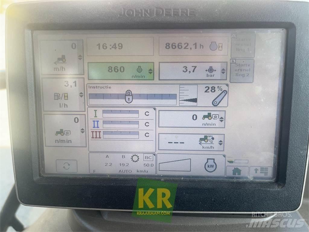 John Deere 6150R Traktorok