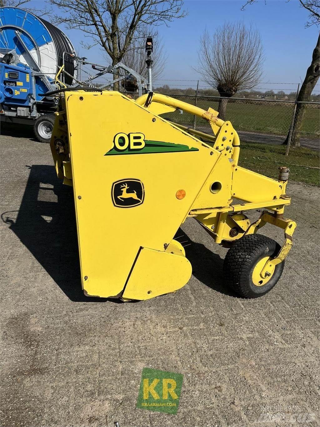 John Deere 630B széna- és takarmánygép tartozékok