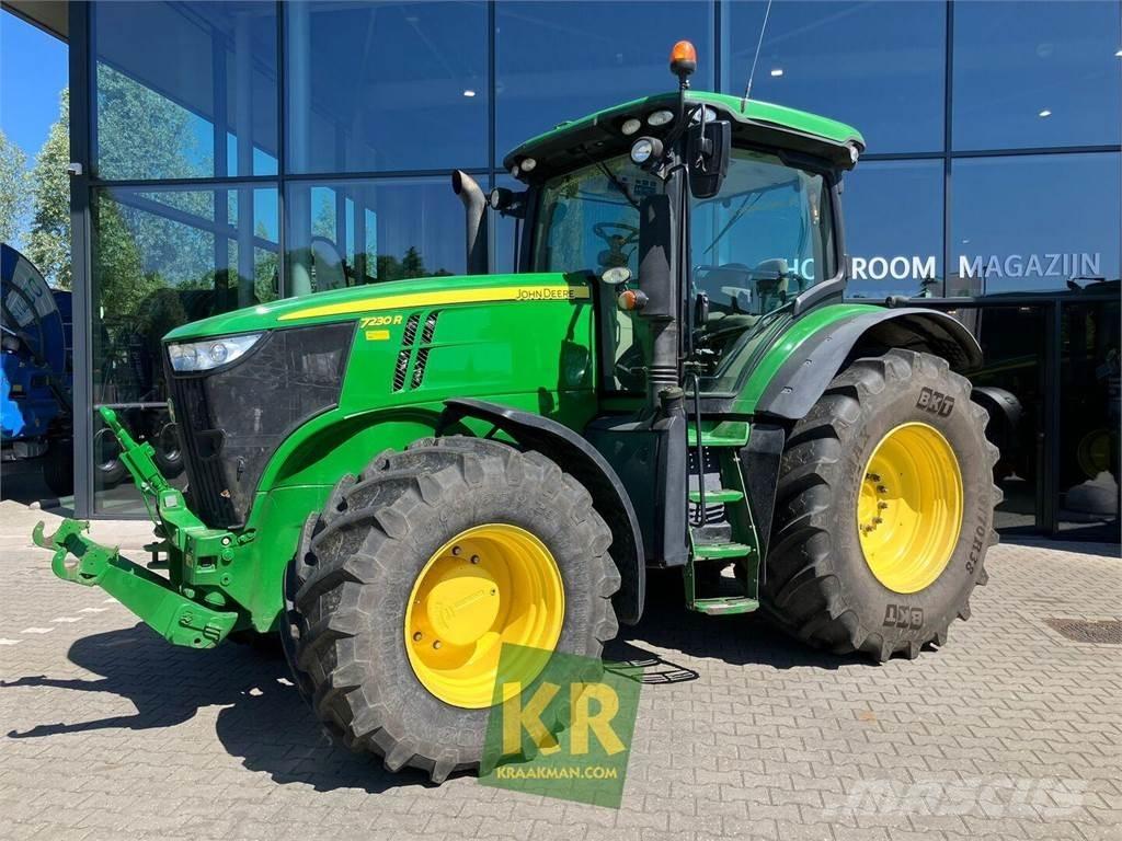 John Deere 7230R Traktorok