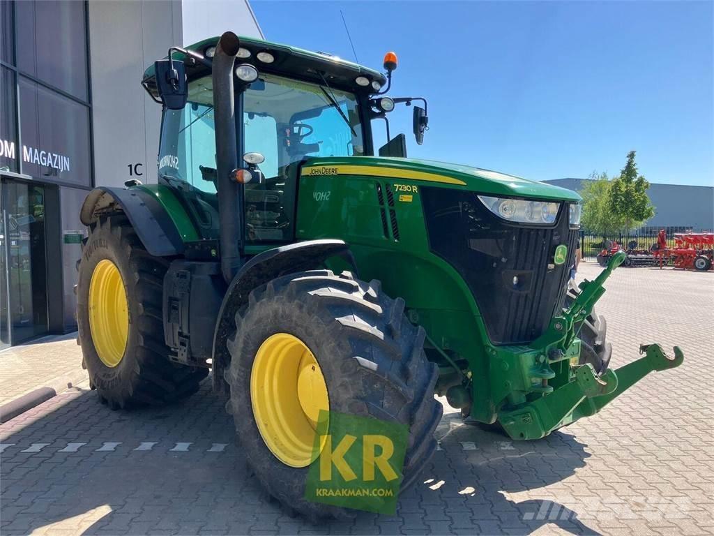 John Deere 7230R Traktorok