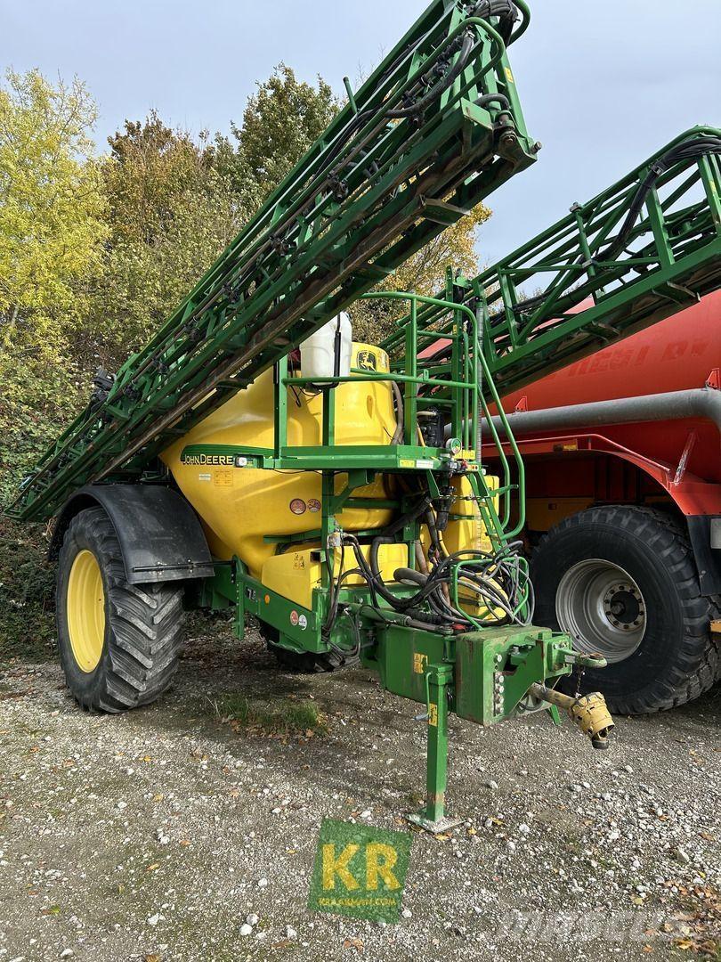 John Deere 840 Önjáró trágyaszórók