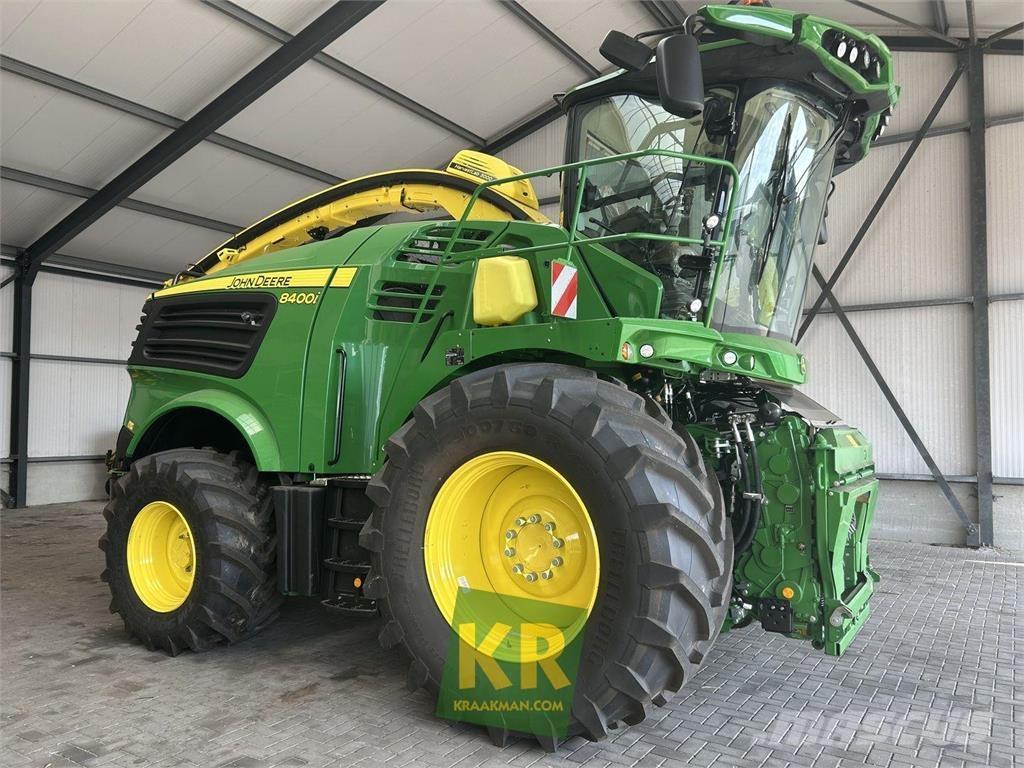 John Deere 8400 Szecskázók