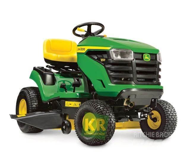 John Deere X107 Ráülős fűnyírók