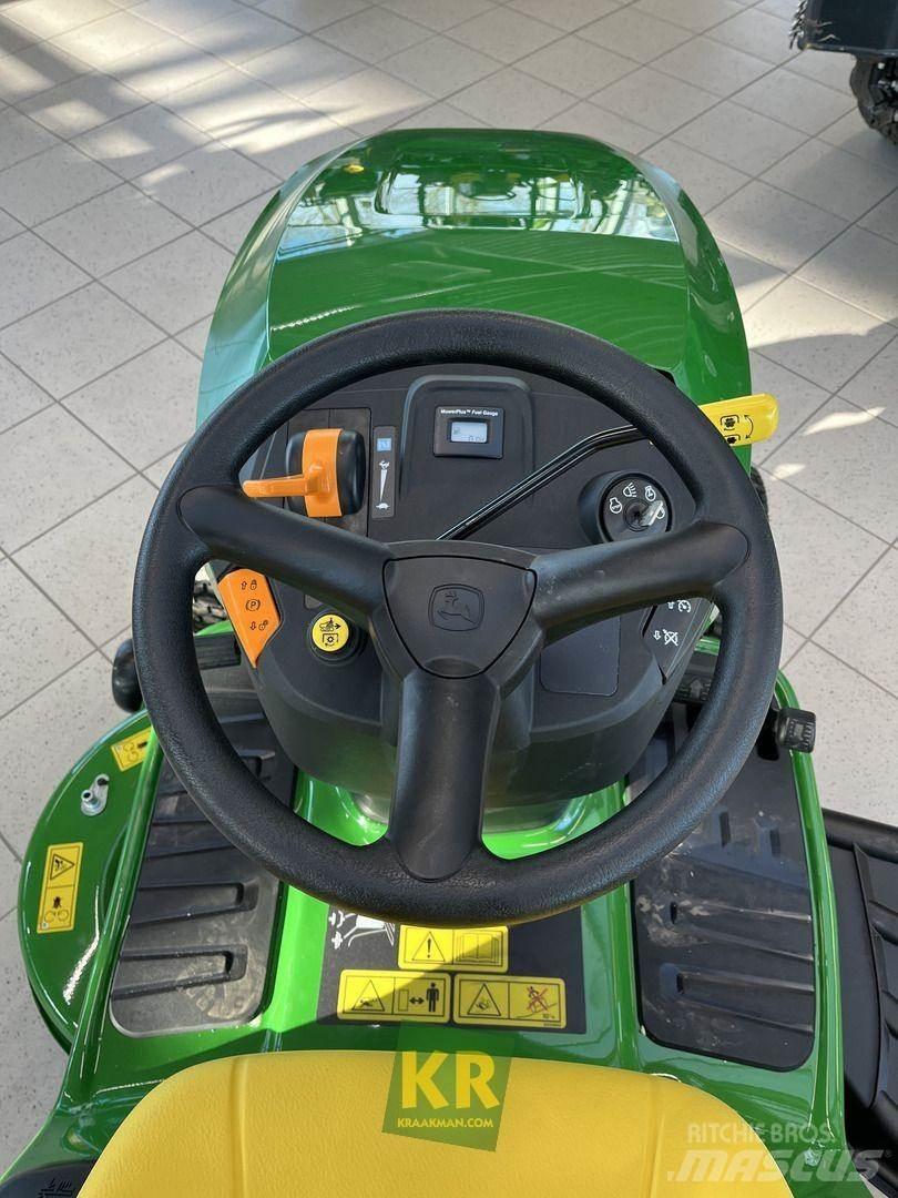 John Deere X127 Ráülős fűnyírók