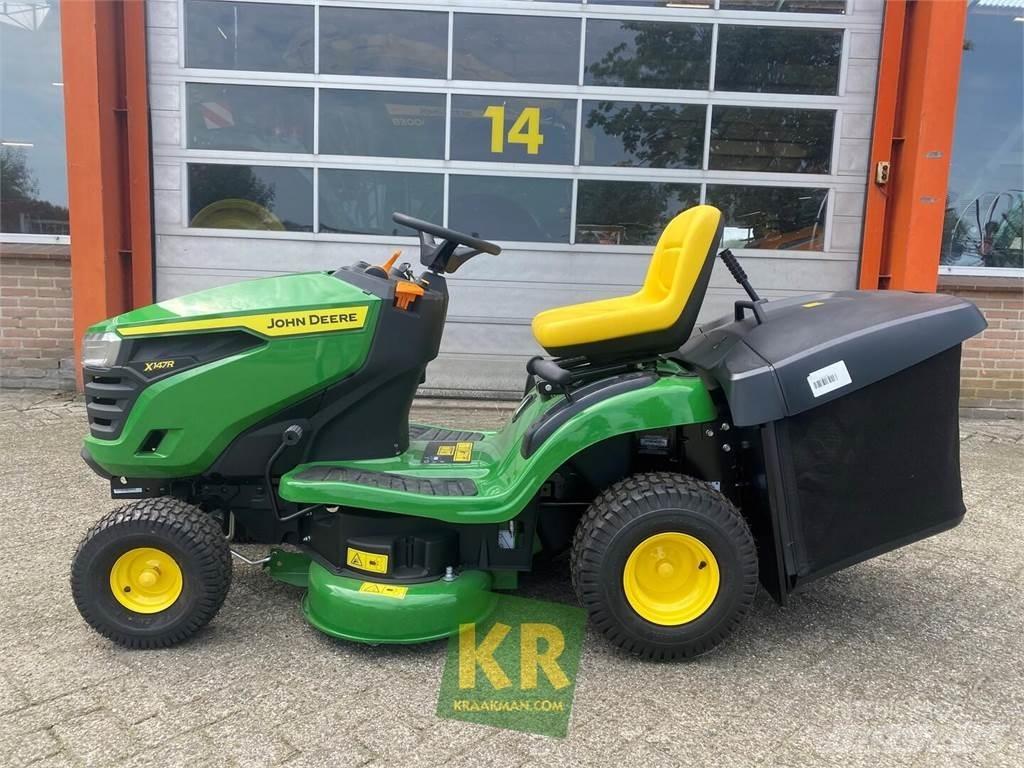 John Deere X147R Ráülős fűnyírók