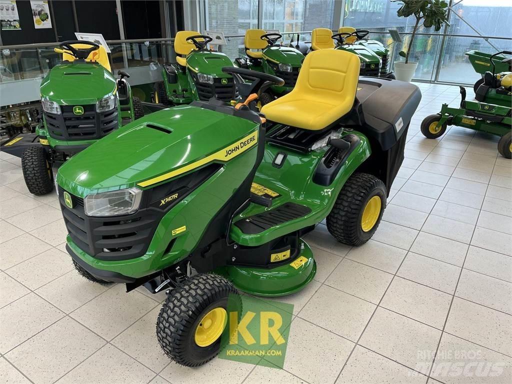 John Deere X147R Ráülős fűnyírók