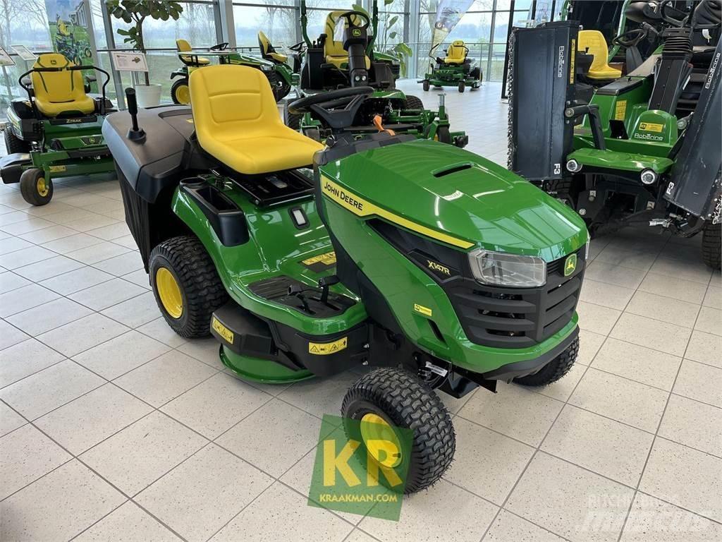 John Deere X147R Ráülős fűnyírók