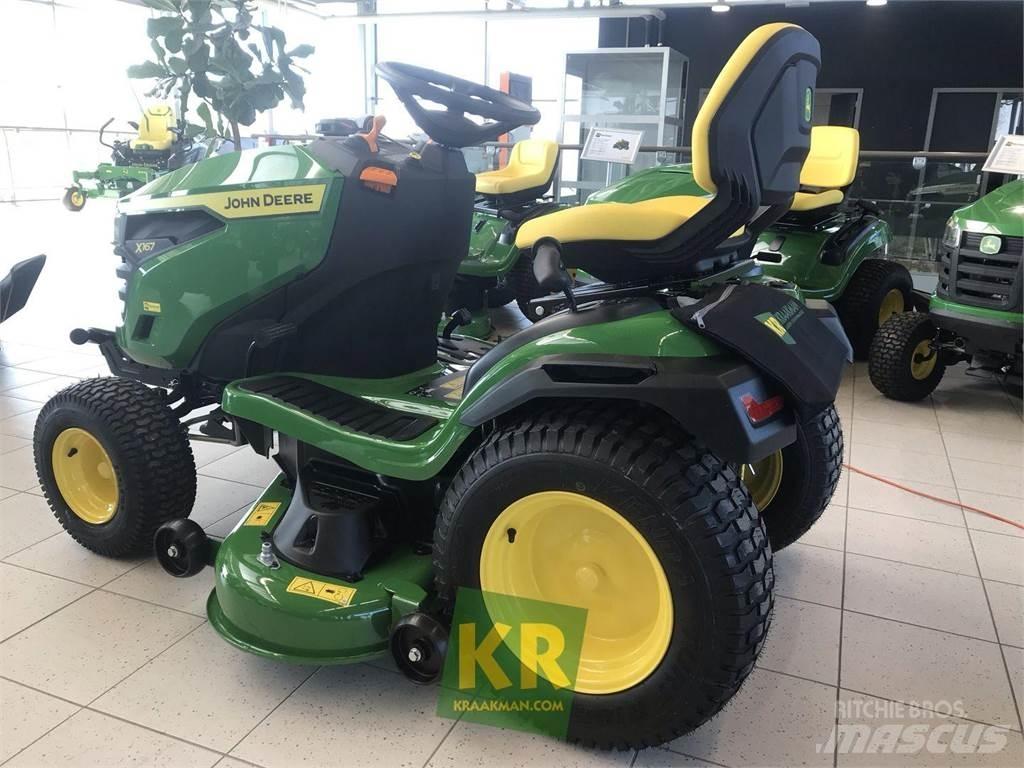 John Deere X167 Ráülős fűnyírók