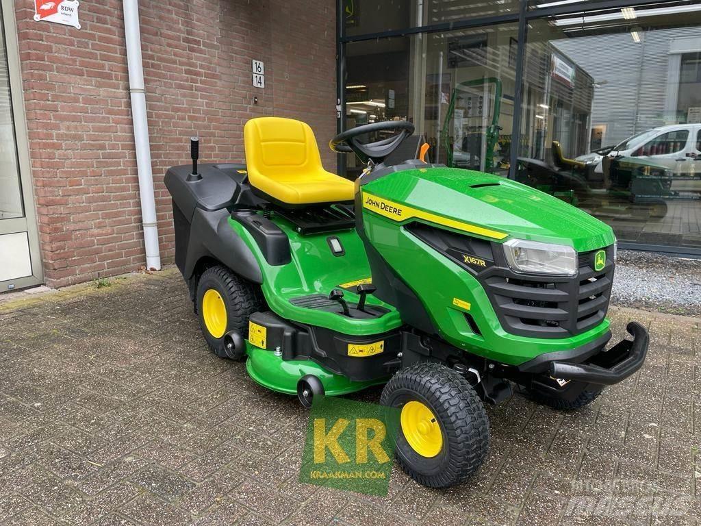 John Deere X167R Ráülős fűnyírók