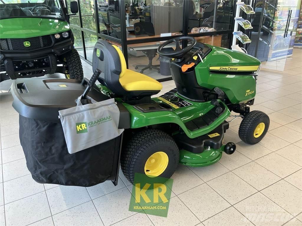 John Deere X350R Ráülős fűnyírók
