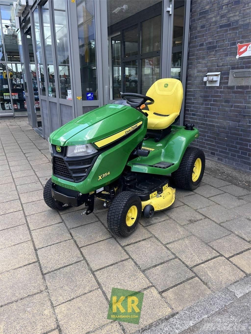 John Deere X354 Ráülős fűnyírók