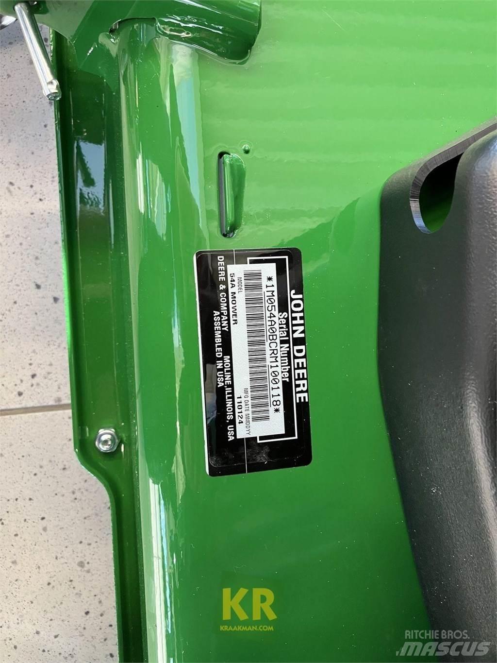 John Deere X590 Ráülős fűnyírók