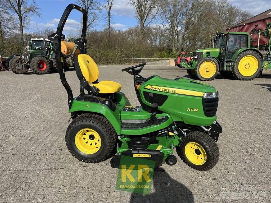 John Deere X948 Ráülős fűnyírók