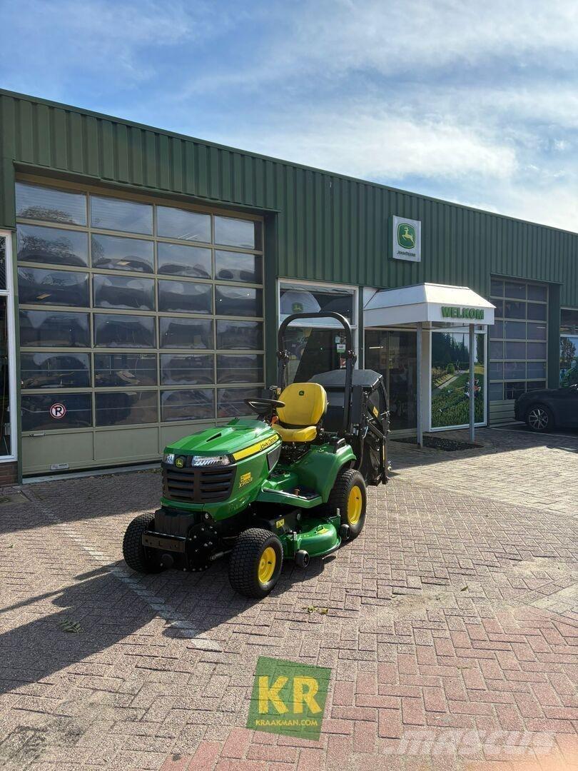 John Deere X950R Ráülős fűnyírók
